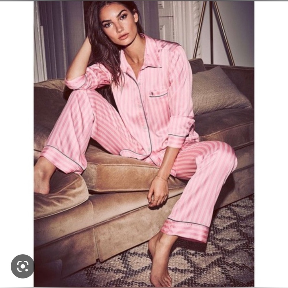 Victoria’s Secret pajama set